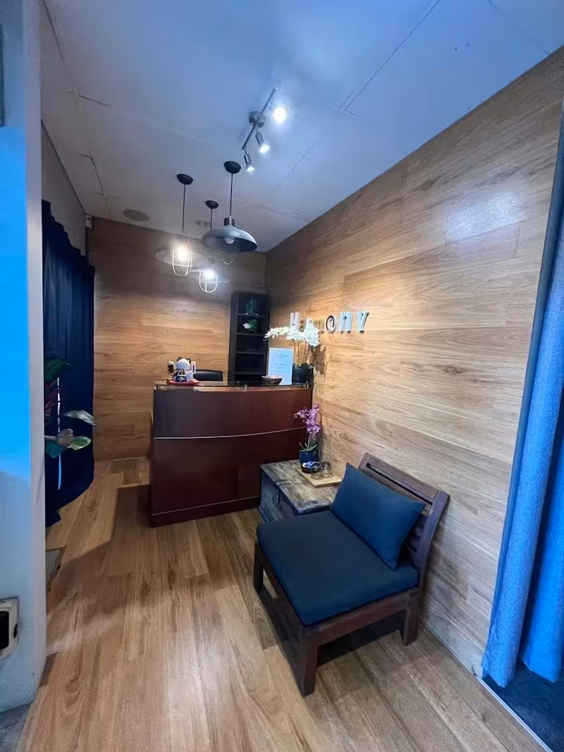 Harmony & Happiness Thai Massage - photo 1