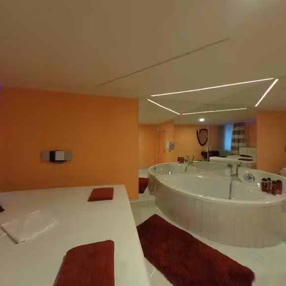Kiss Me Nightclub Wels - photo 1