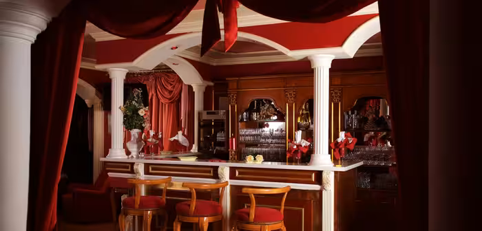 Tiffanys-Nightclub