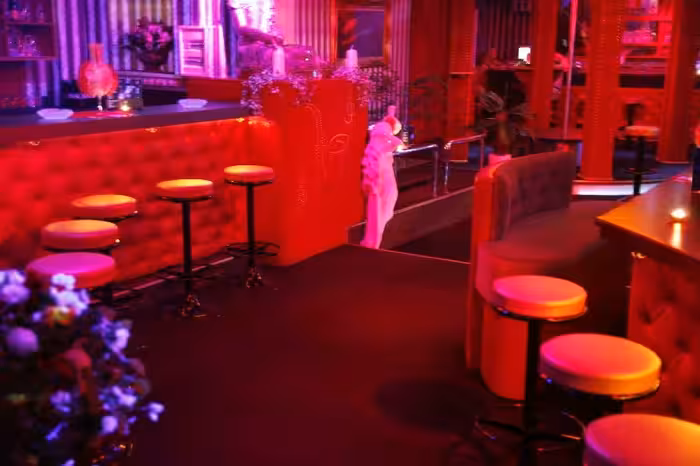 Nightclub Paradise In St. Stefan