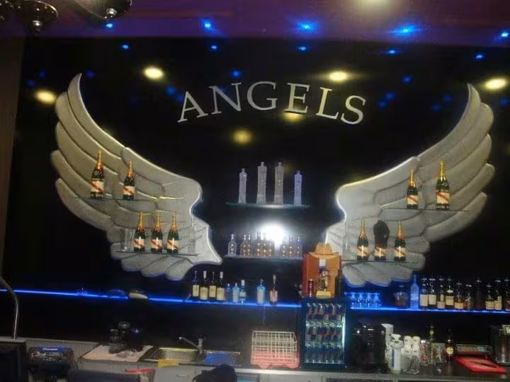 Angels Club - photo 1