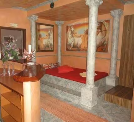 Happy End Bar Neue - photo 1