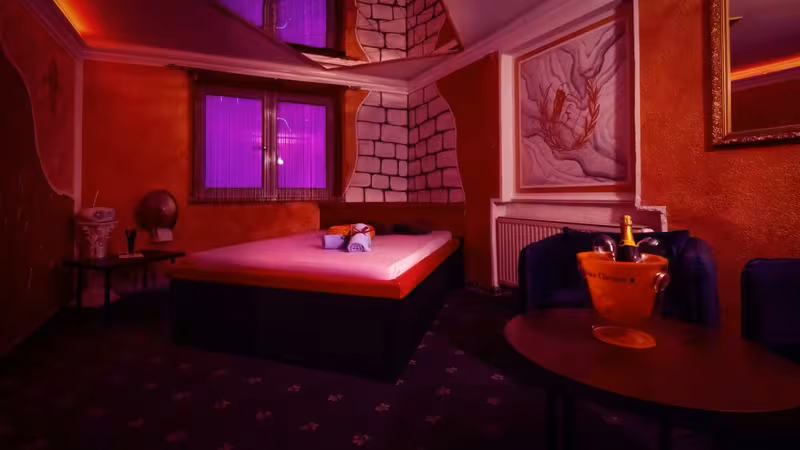 Bar Voyage - photo 1