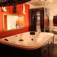 Romantica Bar & Nightclub - photo 8