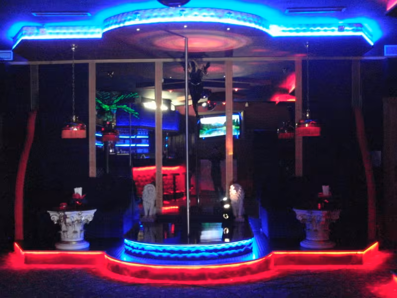 Cafe Bar Caribe - photo 1