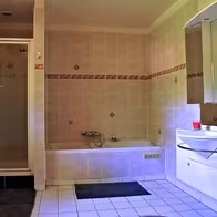 Number 8 Massage Center - photo 3