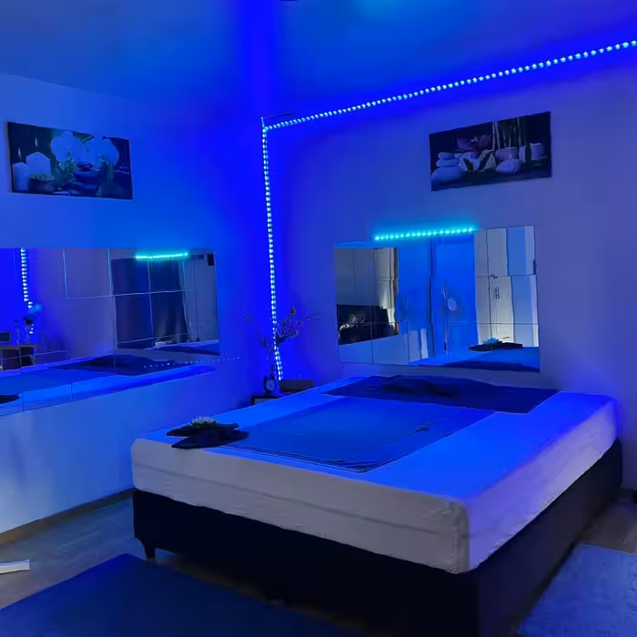 Number 8 Massage Center