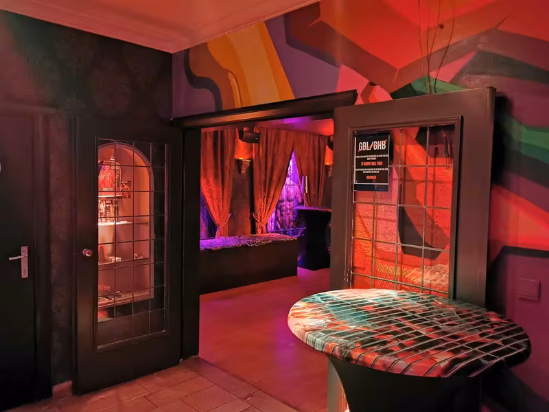 Club Adonis(gay Club, Men Only) - photo 1