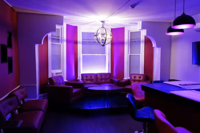 Oasis Aqualounge