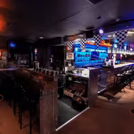 Bar Downtown - photo 9