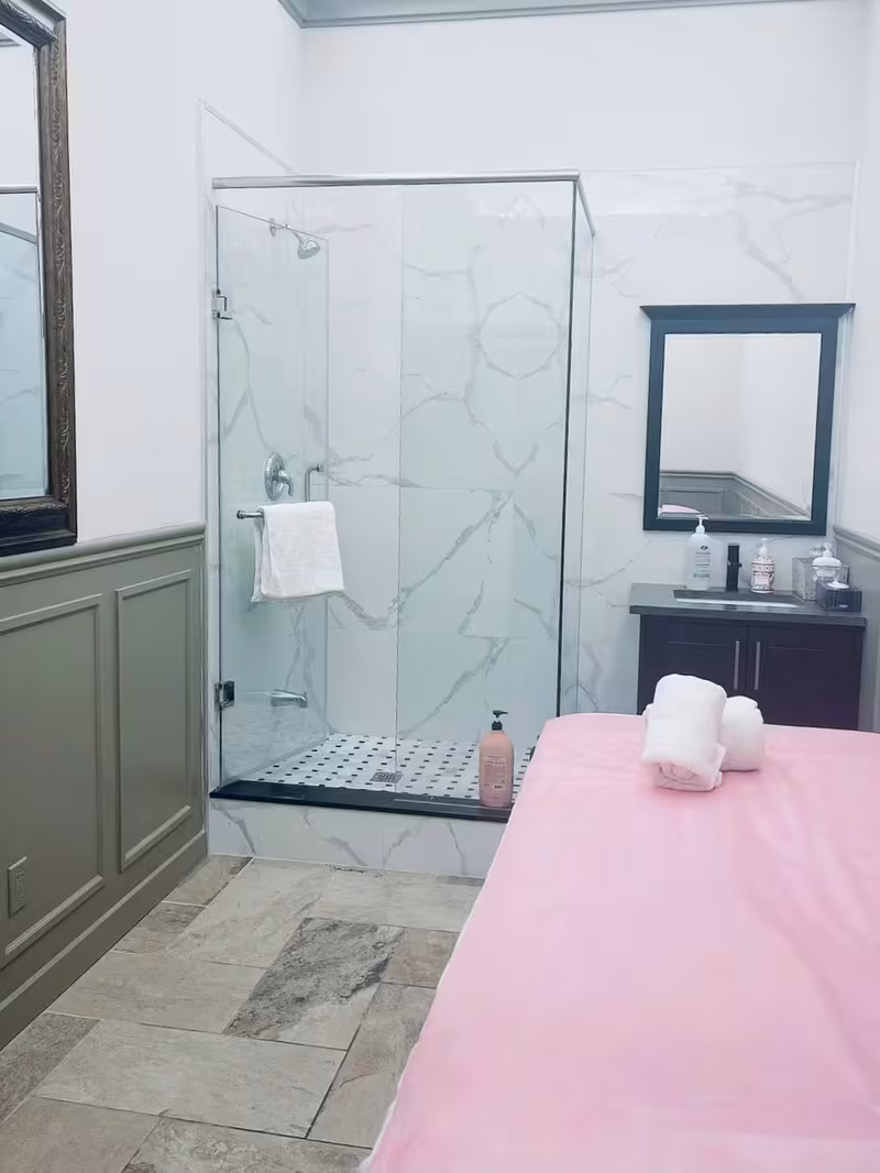 Lily Spa - photo 1