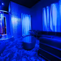 Diamonds Cabaret - photo 2
