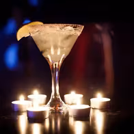 The Nine-0-Five Lounge - photo 6