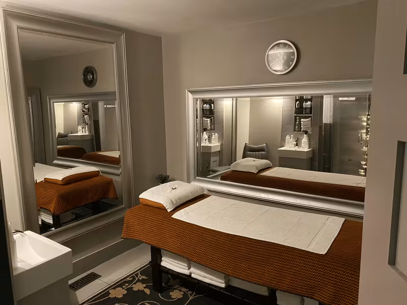 Oshawa Lavilla Spa - photo 1