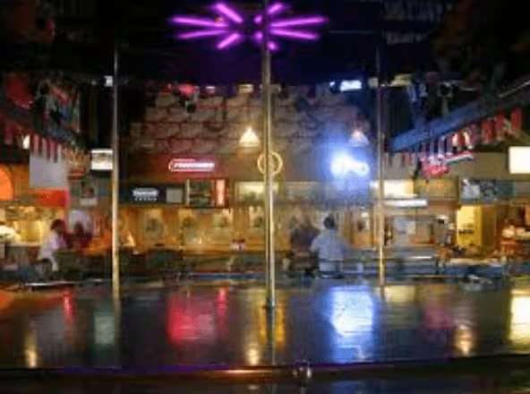 J J's Pub - photo 1