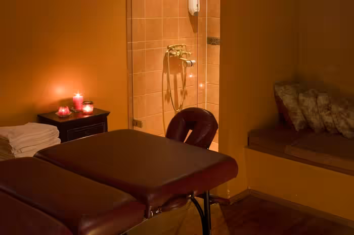 Hedone Oriental Massage Club