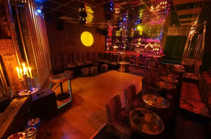 Le Quai 45 - Club Libertin Lyon