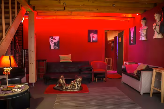 Le Privé 34