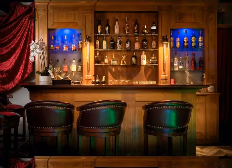 Lounge Bar Cr ( Confrérie Des Reines ) - photo 1
