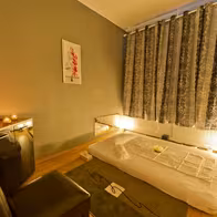 Glamour Massage - Erotische Massagen Frankfurt - photo 32