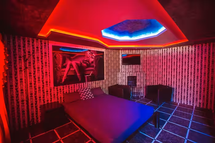 Club 77