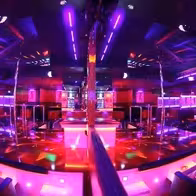Lady Lux Tabledance - photo 4