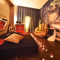 Pams Massage Lounge - photo 2