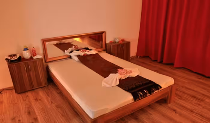 Blumen Thai Massage