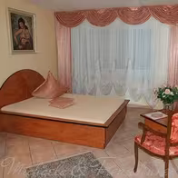 Michaela & Freundinnen - Massage Nürnberg - photo 6