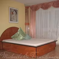 Michaela & Freundinnen - Massage Nürnberg - photo 11