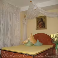 Michaela & Freundinnen - Massage Nürnberg - photo 10