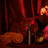 Gold HÄNde Massage Salon - photo 11
