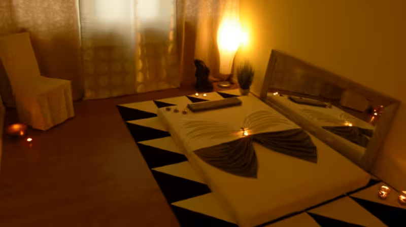 Relax Massage Wellness - photo 1