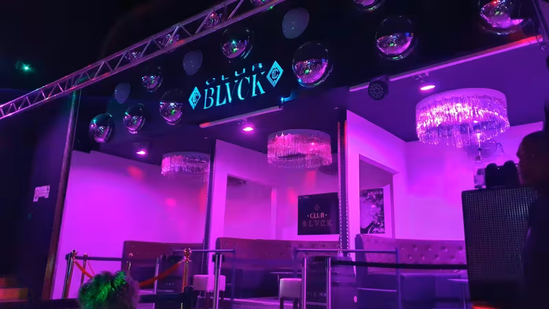 Club Black - photo 1