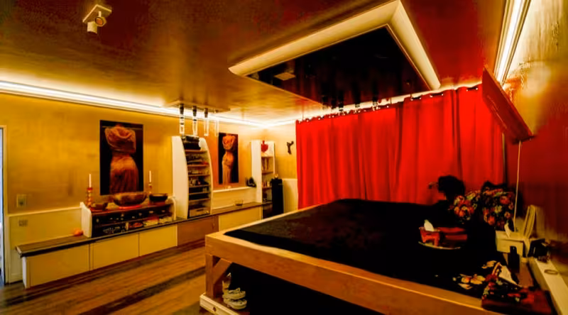 Maitri Tantra Lounge Frankfurt - photo 1