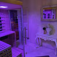 Luxe Inn - photo 7