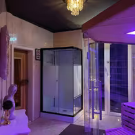 Luxe Inn - photo 15