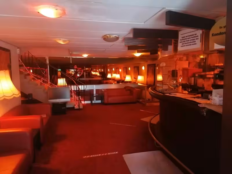 Fkk Sauna Club 40 Bordelle 365 Tage Geöffnet Euer Fkk 40 - photo 1