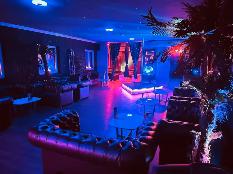 Secret7-Table Dance Nightclub - photo 1