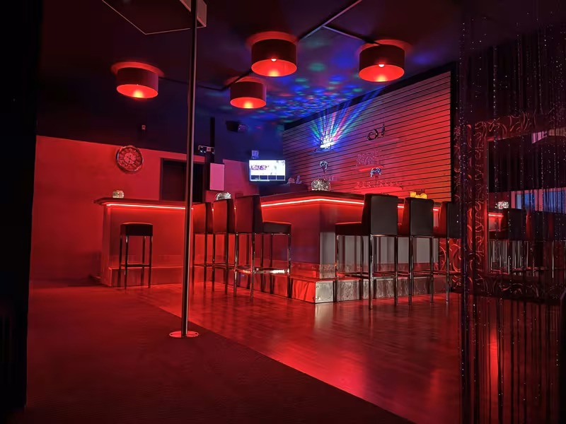 Gentleman - Bar - photo 1