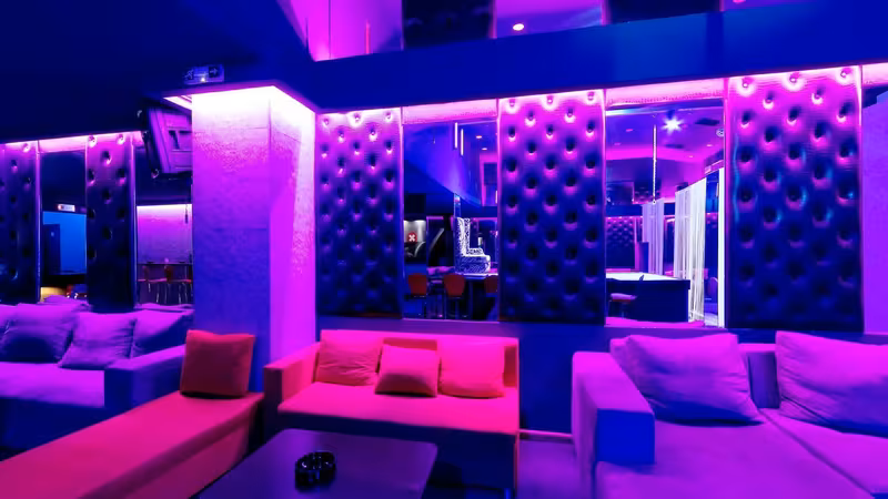W Babylon Strip Club Rhodes - photo 1