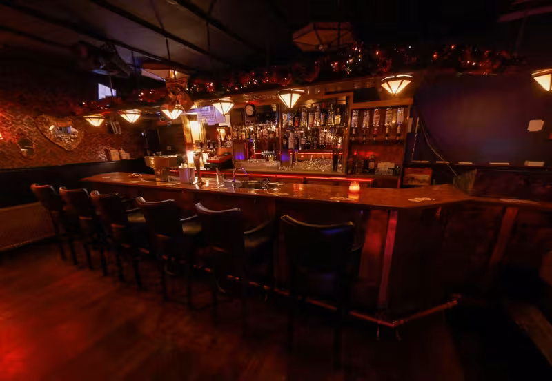 Club Le Baron - photo 1