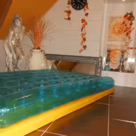 Body Sun Massage Salon - photo 2