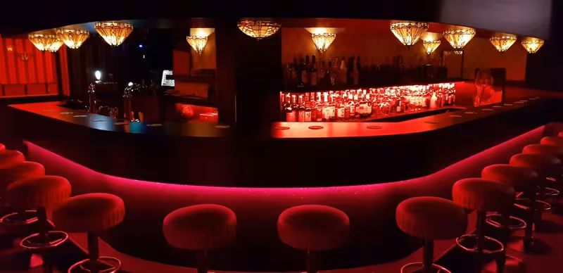 Julia Bar - photo 1