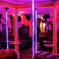 String Showbar - photo 8