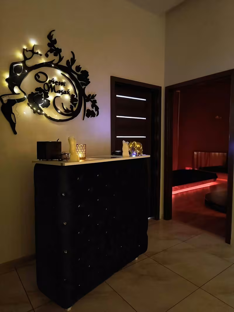 Salon Masażu Orient Masaż Kraków Kino Kijów - Erotic Massage - Masaż Relaksacyjny Nuru - photo 1