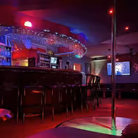 Jacuzzi Club & Resort - photo 2