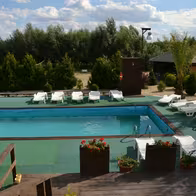 Jacuzzi Club & Resort - photo 7
