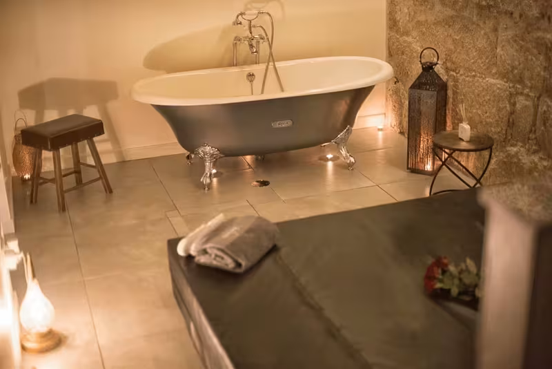 Eros Center Tantric And Sensual Massage - photo 1
