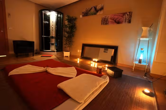 Tantric Moments - Lisbon Spa And Massage Center